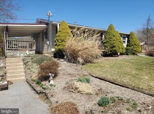 533 Lucas Rd, Bellefonte, PA 16823