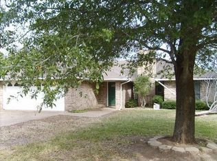 312 Ruth Dr, Hewitt, TX 76643