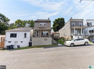 212 W Walnut St, Pottsville, PA 17901