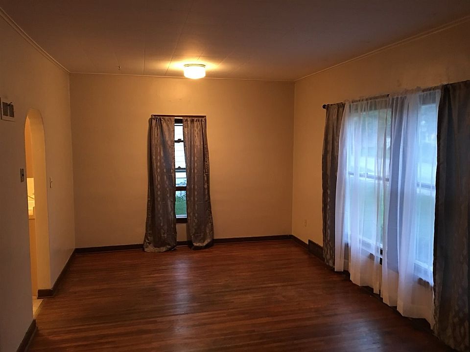 2nd image of 507 1st Ave