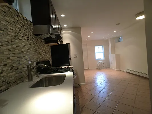 Rented by Sterea Agency | media 9