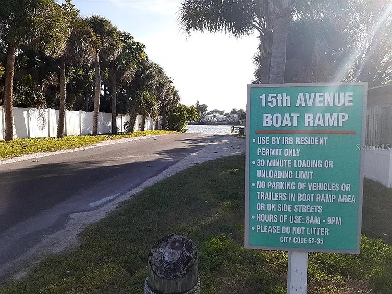 314 Windrush Blvd #13 — Photo 38