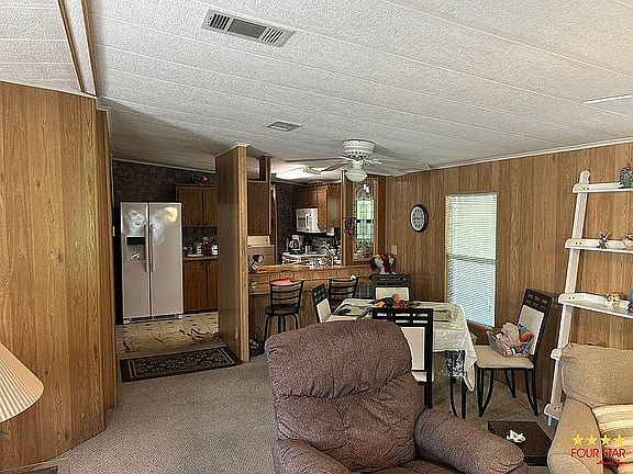 4th image of 1 Jackson Dr