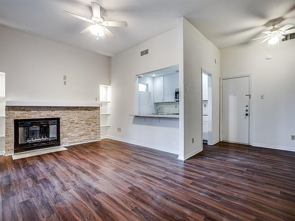 3rd image of 2925 Shelby Ave #2925