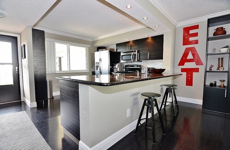 2nd image of 1591 Gulf Blvd APT 204
