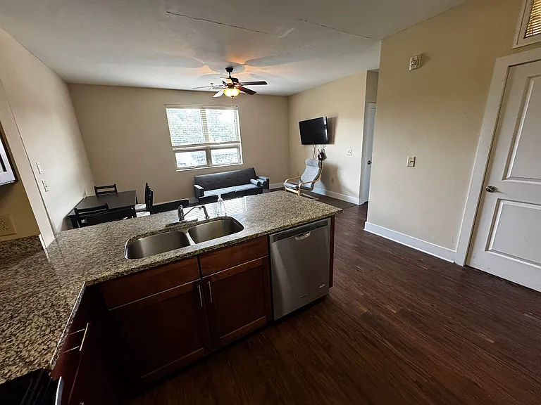 Friendly Apartments Co Living — Photo 26