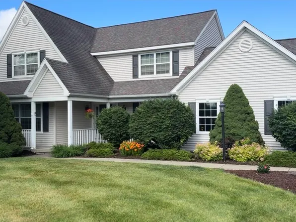 16 Francis Drive, Wynantskill, NY 12198