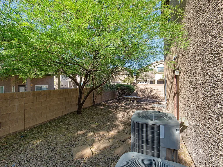 5163 Tunnel Falls Dr — Photo 41