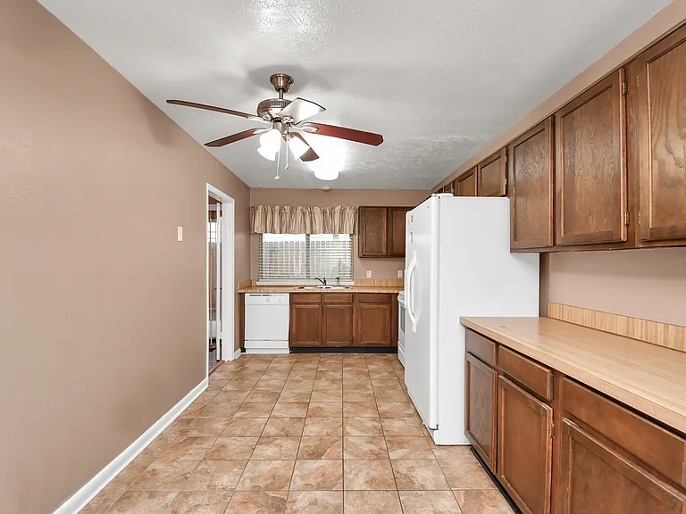 Spacious kitchen.