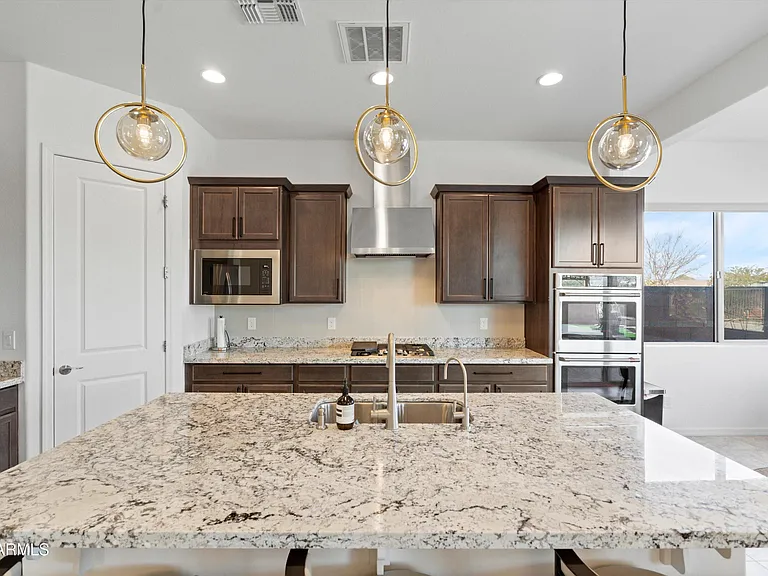 10812 E Tesla Ave — Photo 40