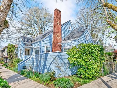 409 W Broadway, Eugene, OR, 97401