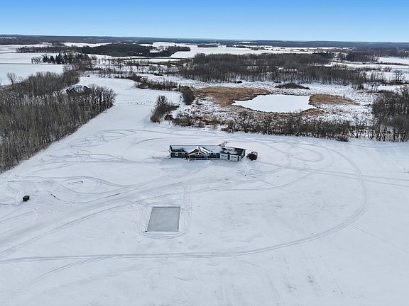 3rd image of 27196 County Highway 21
