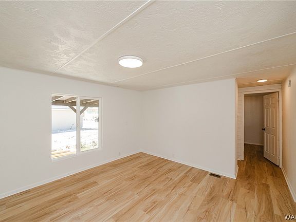 5th image of 2077 Sweetwater Drive