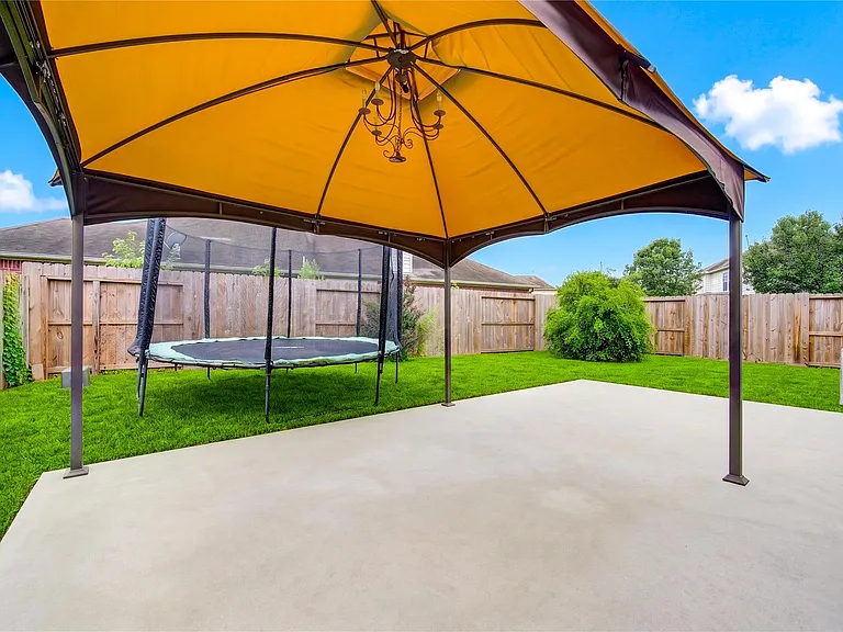 14027 Coveney Dr — Photo 45