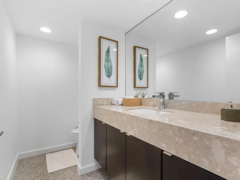 715 Bayside Dr — Photo 40
