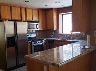 1428 Chestnut Ln, Vista, CA 92084