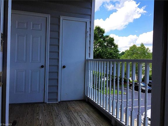 4th image of 3614-2A Morris Farm Dr