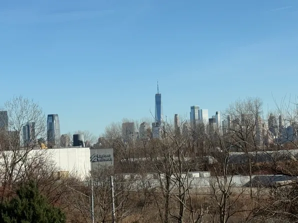 388 Princeton Avenue image 23 of 29