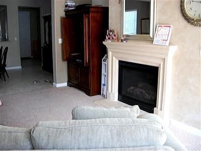5th image of 272 W Gallo Way