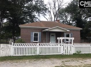 69 Pitts St, Camden, SC 29020