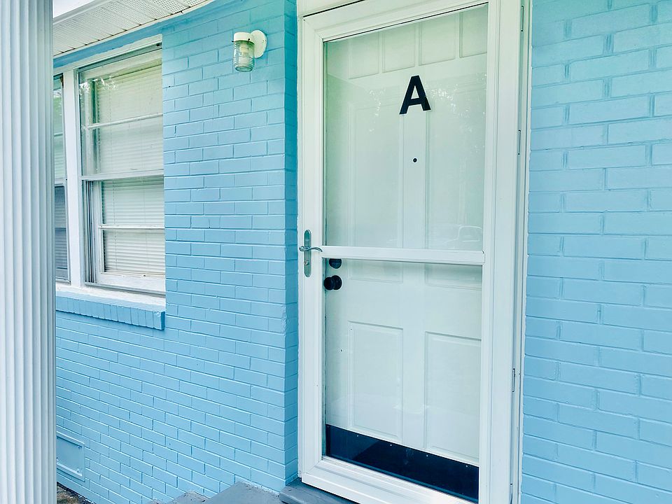 1st image of 516 36th Ave N APT A