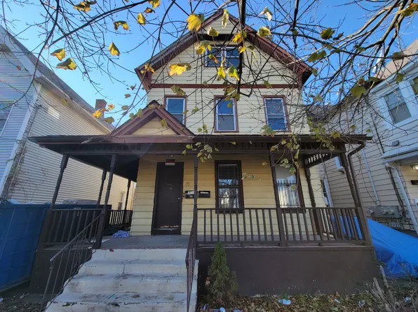 370 Dixwell Ave APT 3, New Haven, CT 06511