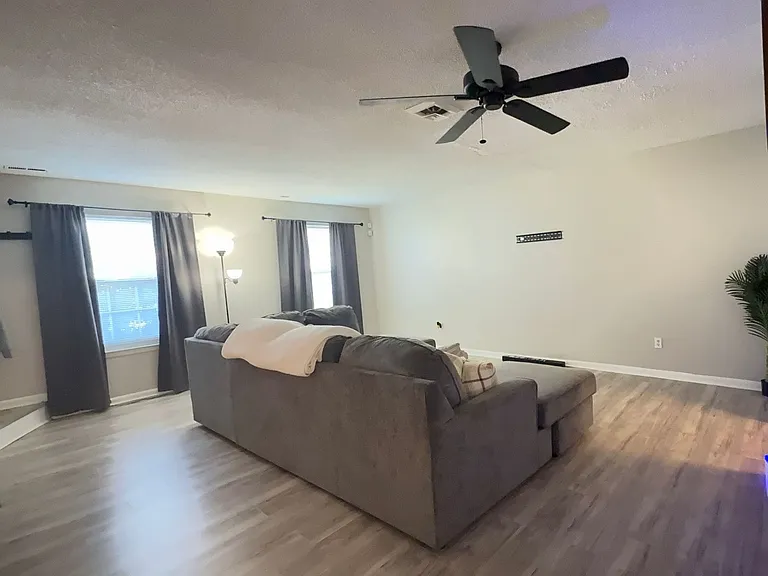 17 S Gawain Way — Photo 8