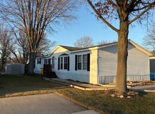 29751 Georgetown Dr, New Baltimore, MI