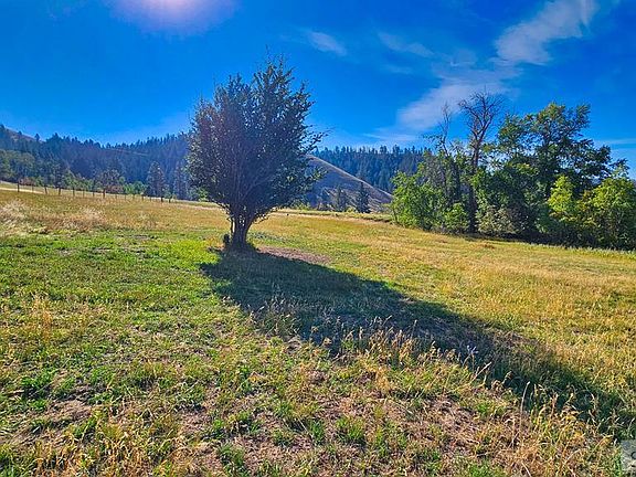 15th image of this home