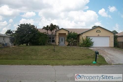1st image of 467 SW Parish Ter