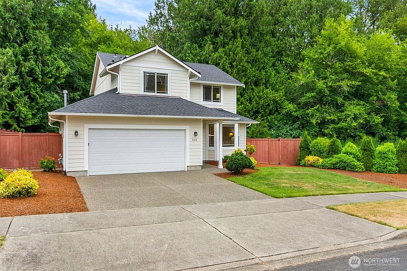 2nd image of 3120 Swordfern Drive NW