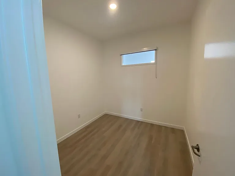 4015 Richmond St #403 — Photo 12