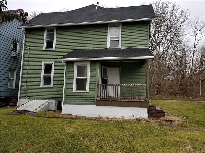 2nd image of 416 N Liberty St