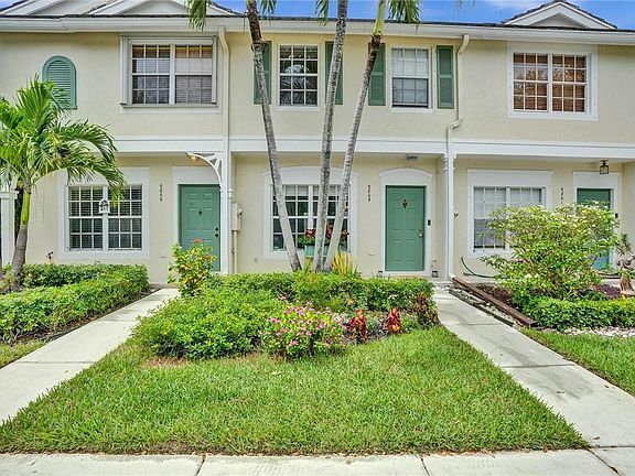 3rd image of 9865 NW 56th Place #9865