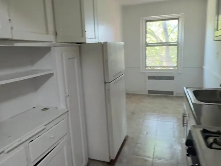64-62 Booth St #4K — Photo 7