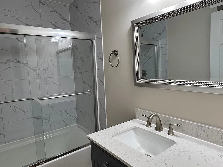 3925 E Valley Ct #G — Photo 24