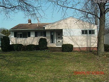 1st image of 23820 Lebern Dr