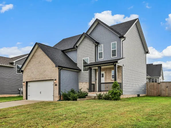 758 Banister Dr, Clarksville, TN 37042