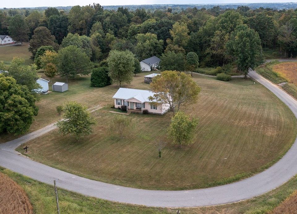 1st image of 560 Gregory Rd