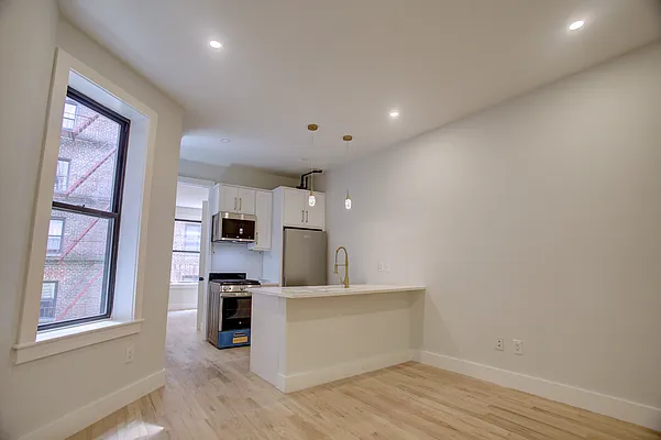 Rented by Corcoran | media 2