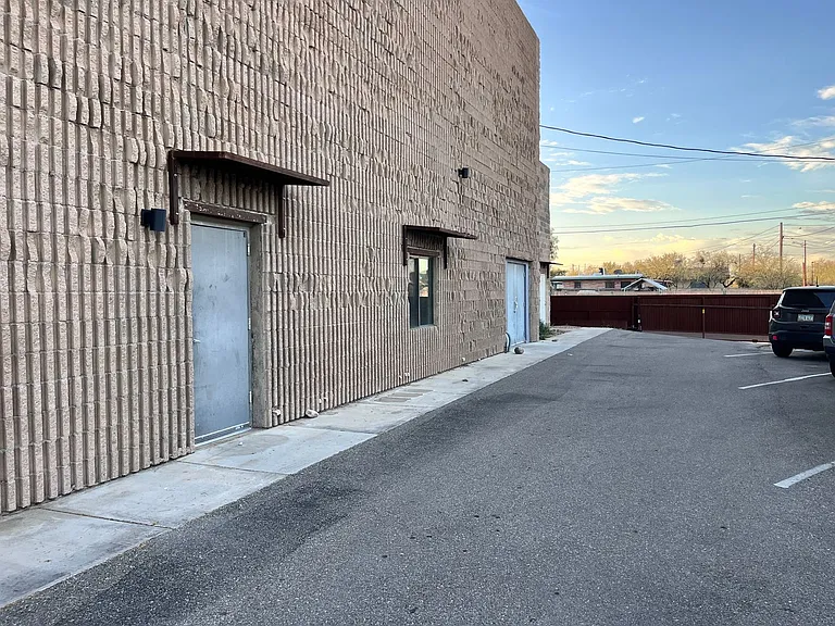 1350 S 8th Ave — Photo 9