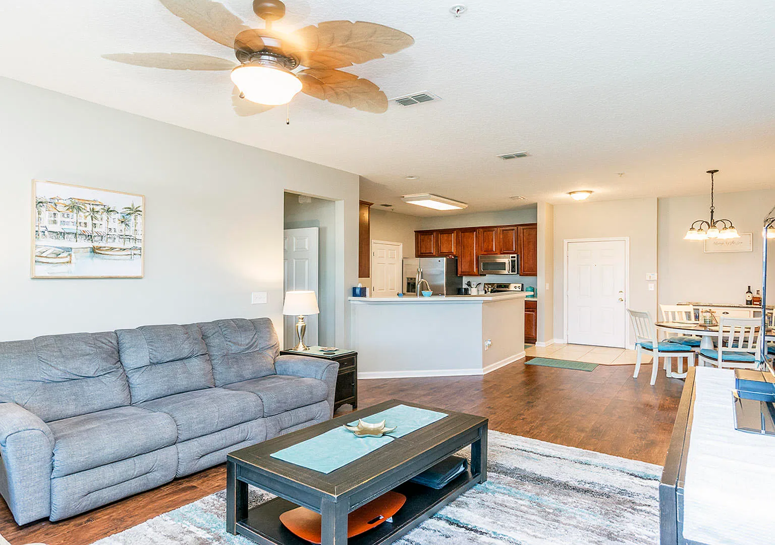 2 bed, 2.0 bath, 1126 sqft, $1,750 — Photo 3