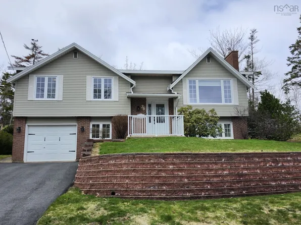 36 Horizon Rd, Halifax, NS B4A 3N1