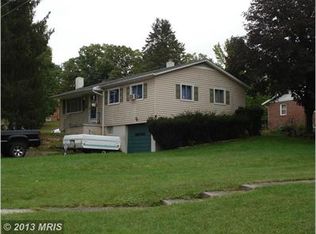 586 Central Ave, Romney, WV 26757