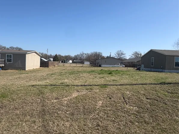 221 Section H Geronimo, Quitman, TX 75783