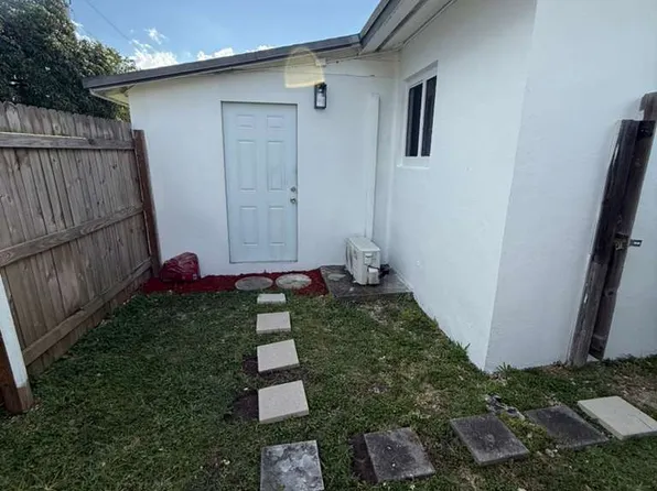 11960 SW 186th St #1, Miami, FL 33177