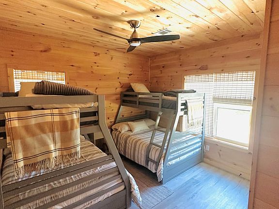 5th image of 132 State Dr