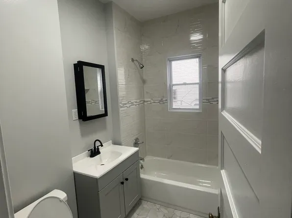 698 Clifton Ave Floor 1, Newark, NJ 07104