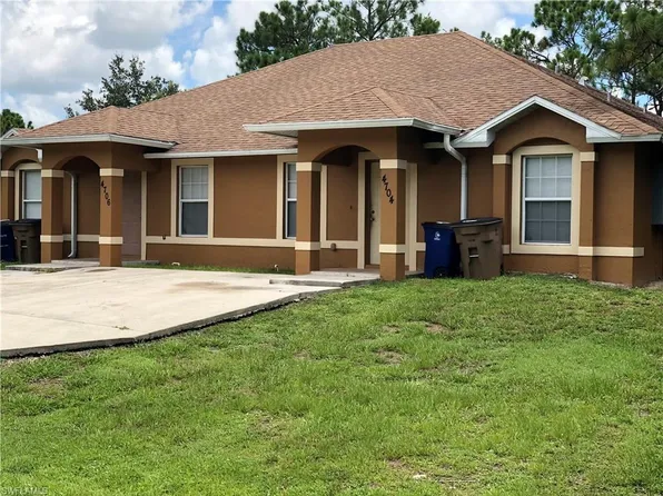 4704 29th St SW #4706, Lehigh Acres, FL 33973