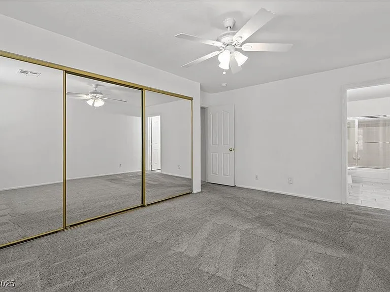 2623 S Durango Dr #102 — Photo 20